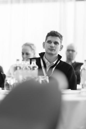 2B5A1329