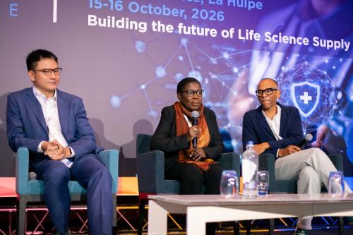 2B5A2862